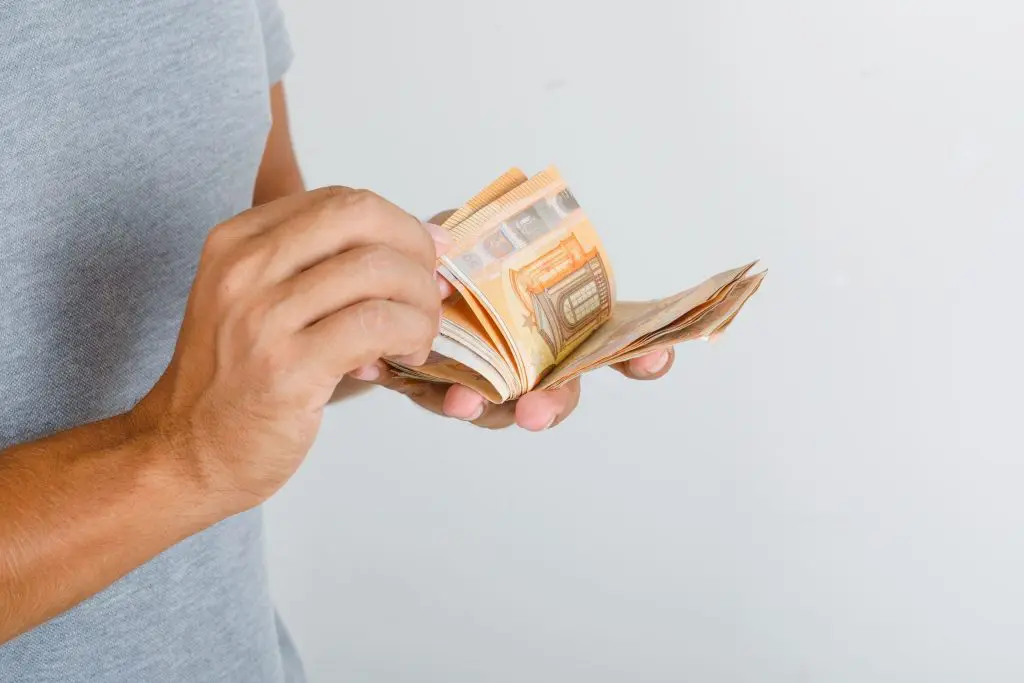 condonación de deuda a favor del deudor